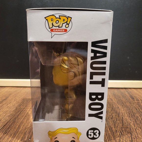 Fallout Vault Boy (Gold) GameStop Exclusive Funko Pop - Picture 2 of 12